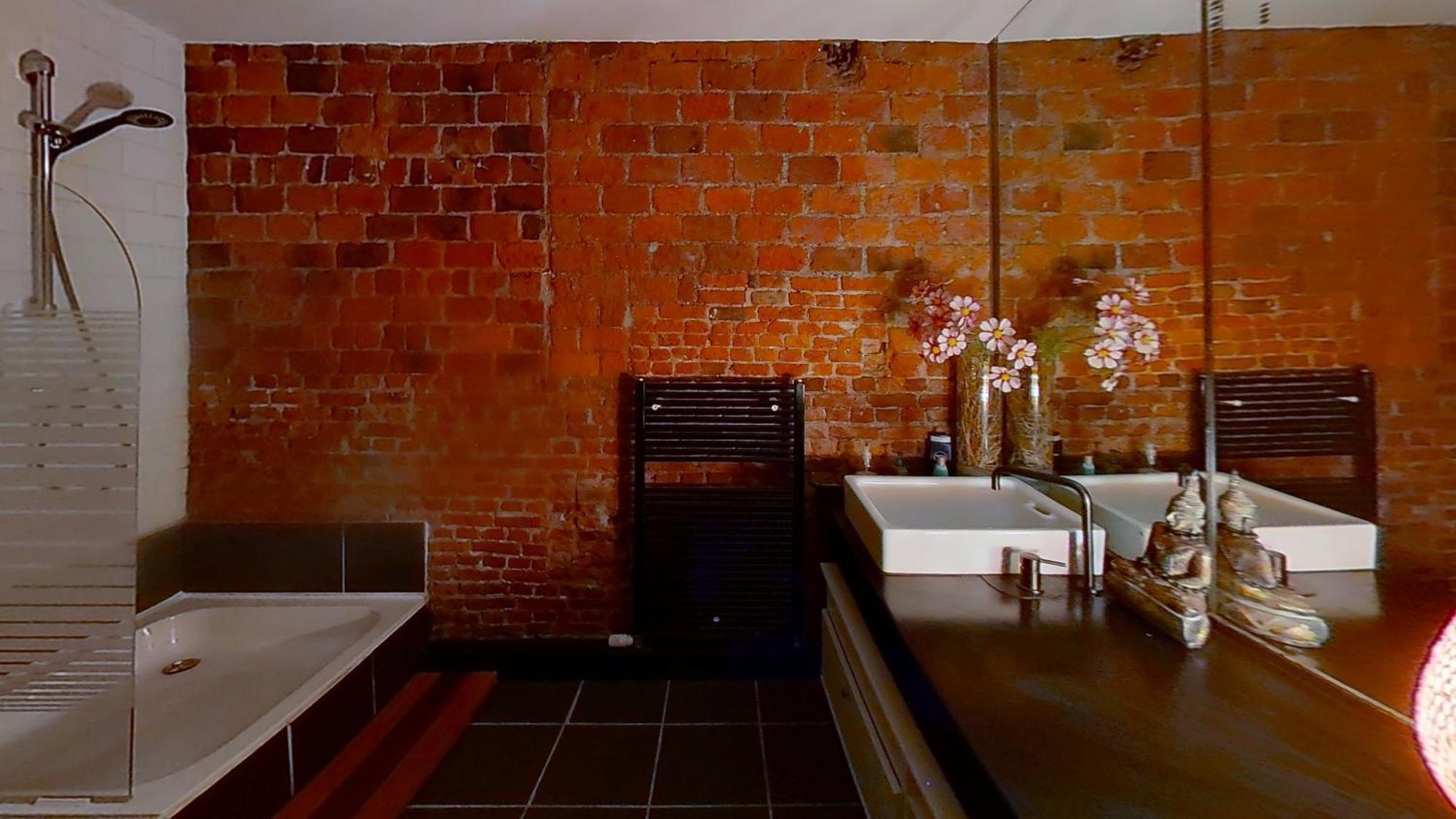 Nice And Cosy Place With Jacuzzi And Sauna To Relax In The Centre Of แอนต์เวิร์ป ภายนอก รูปภาพ