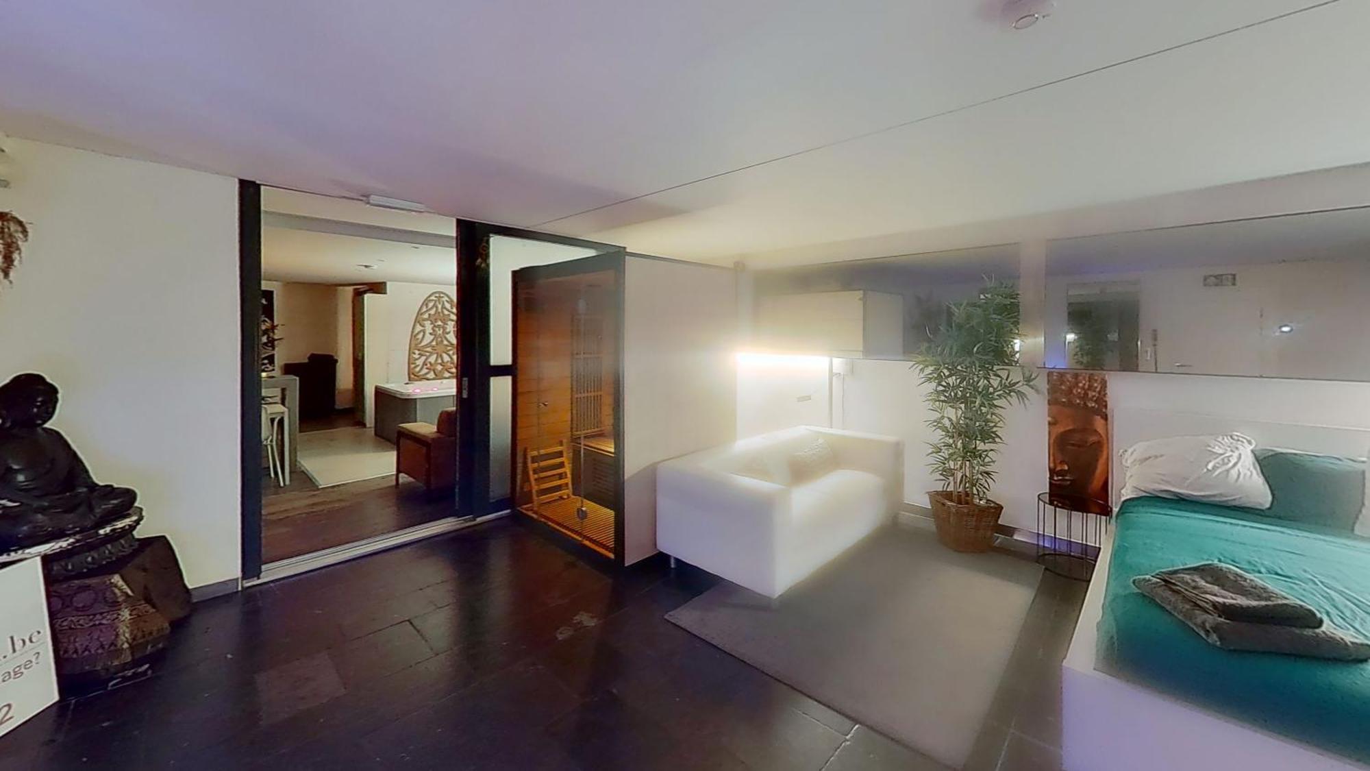 Nice And Cosy Place With Jacuzzi And Sauna To Relax In The Centre Of แอนต์เวิร์ป ภายนอก รูปภาพ